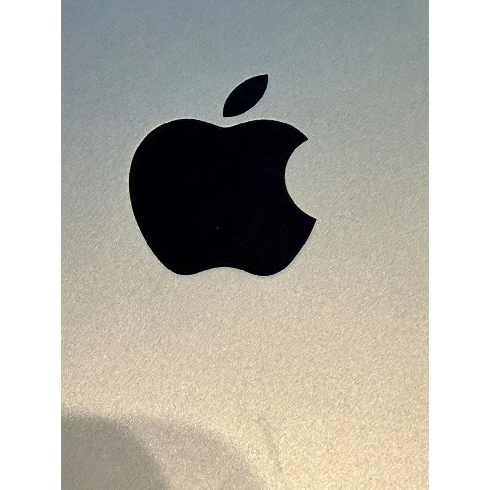 Apple iPad (4th Generation) A1458 16 GB, Wi-Fi, 9.7 in - White